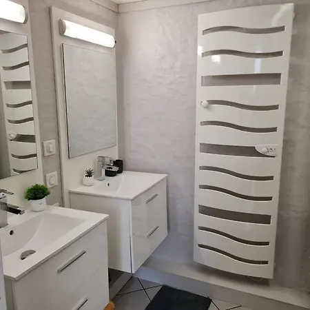 Lejlighed T2 D'architecte A Troyes